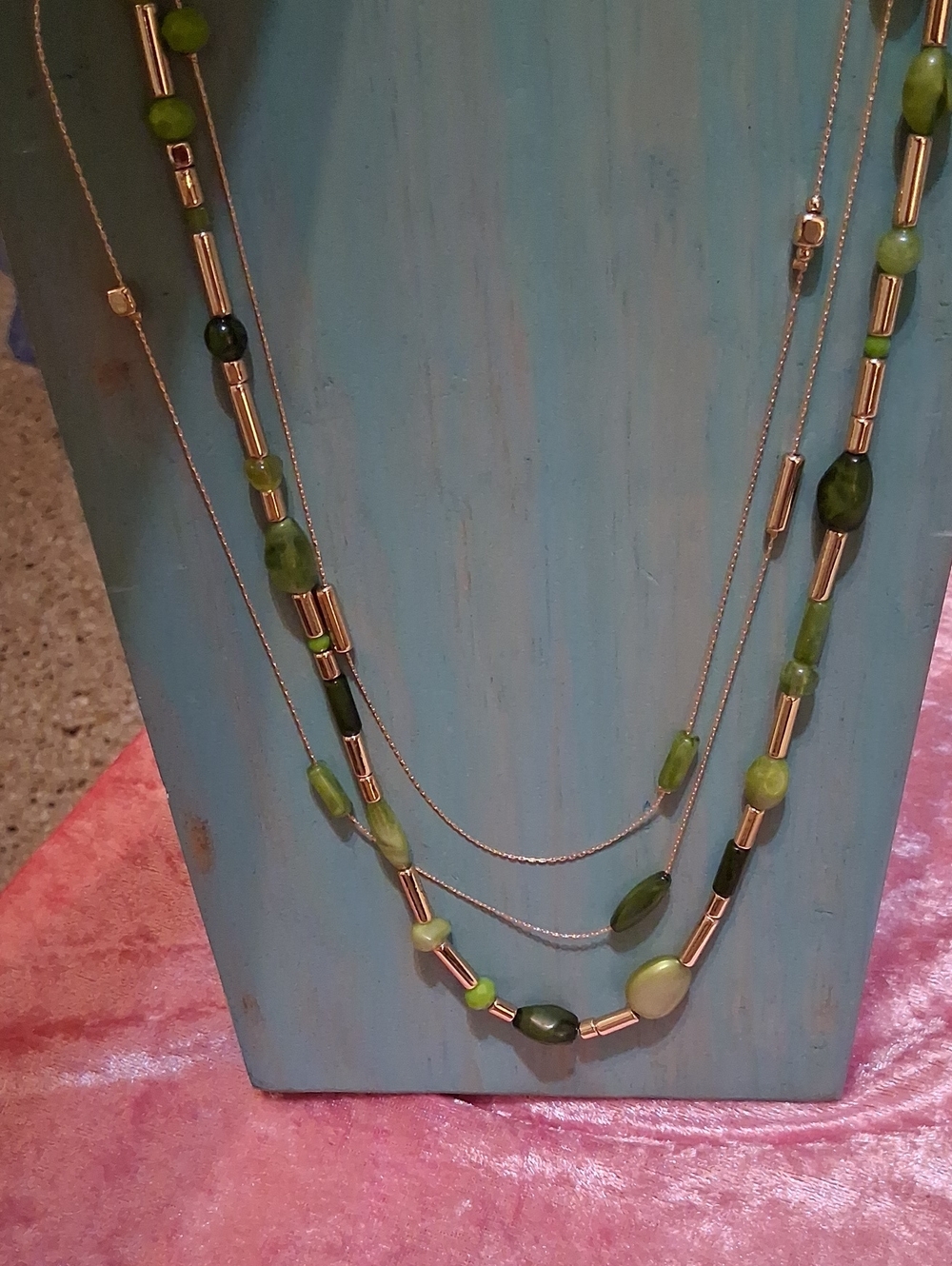 I AM NECKLESS